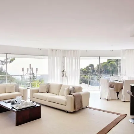 Chic With Views And Private Pool Villa