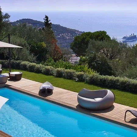 Chic With Views And Private Pool